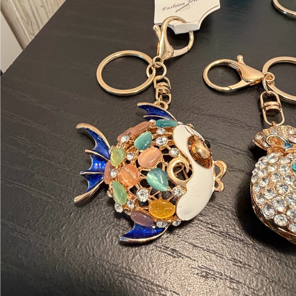 NEW BAG charms/keychain choose 1 - Picture 5 of 14